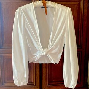 Elegant white sexy top!